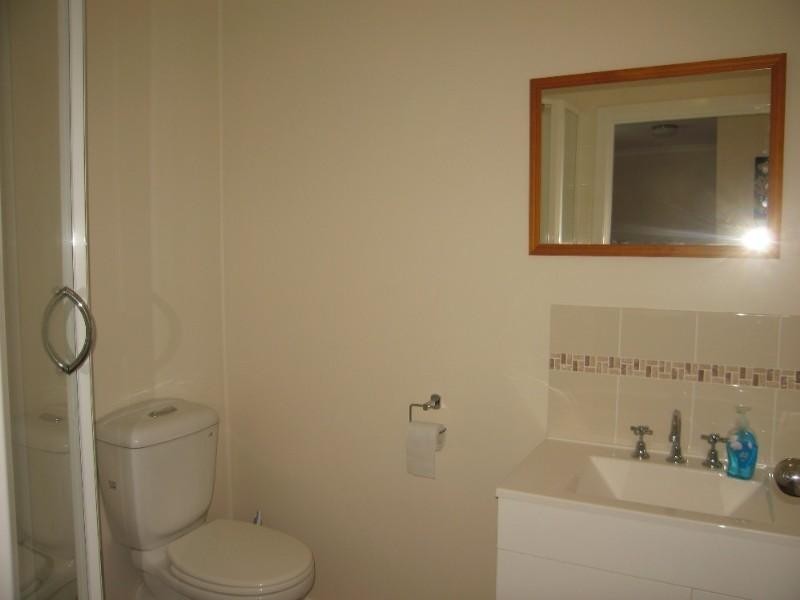 3 Barton Street, West Mackay QLD 4740