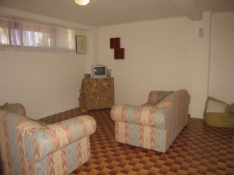 3 Barton Street, West Mackay QLD 4740