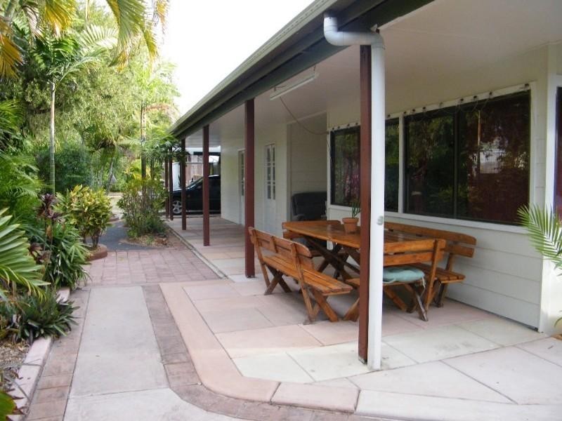 11 Houdewind Street, Eimeo QLD 4740