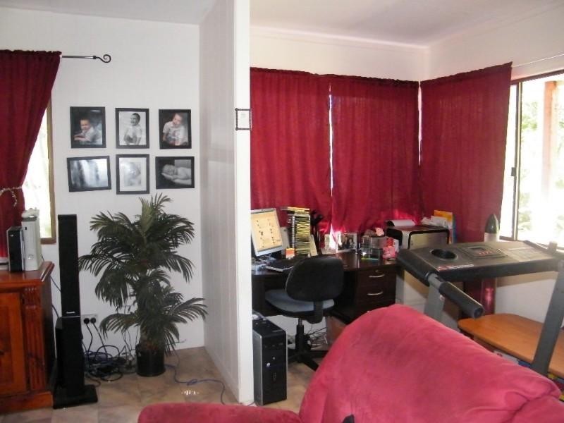 11 Houdewind Street, Eimeo QLD 4740