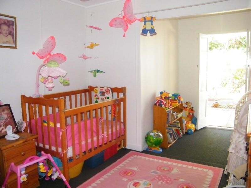 11 Houdewind Street, Eimeo QLD 4740