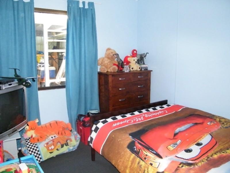 11 Houdewind Street, Eimeo QLD 4740