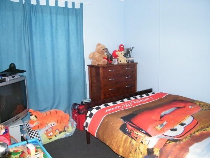 11 Houdewind Street, Eimeo QLD 4740