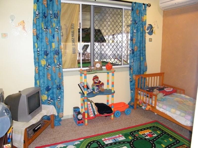 1 George Fordyce Drive, Rural View QLD 4740