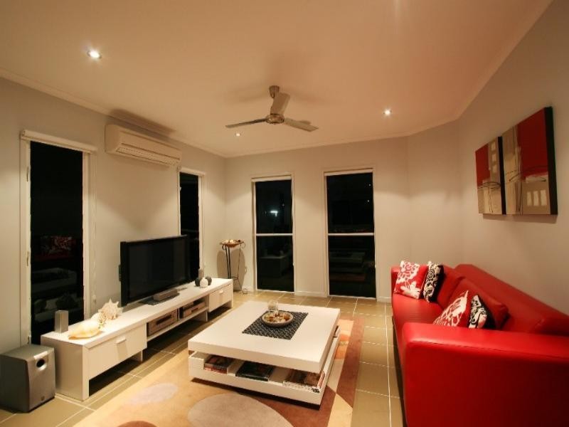 9 Whitesan Blue Terrace, Blacks Beach QLD 4740