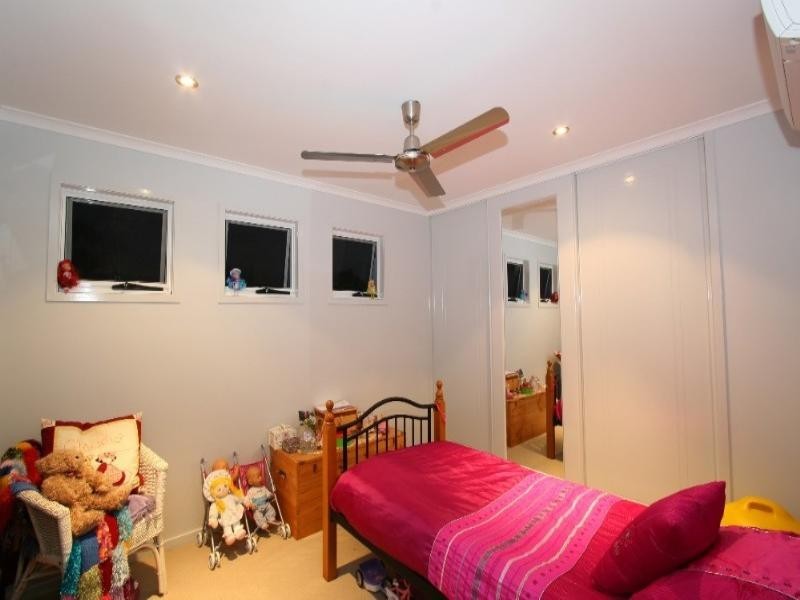 9 Whitesan Blue Terrace, Blacks Beach QLD 4740