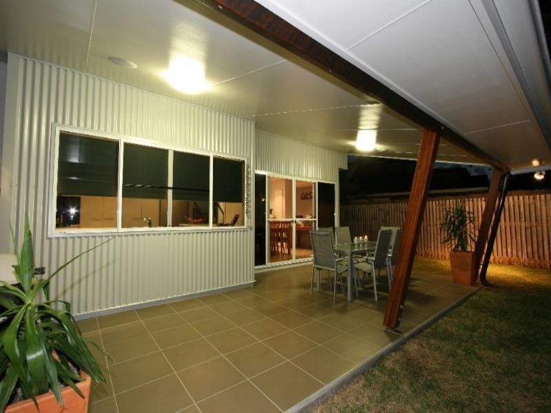 9 Whitesan Blue Terrace, Blacks Beach QLD 4740