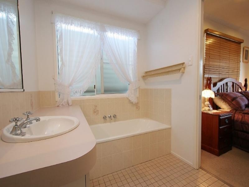 14 Jasmine Street, Andergrove QLD 4740