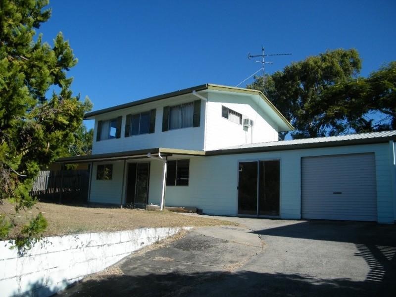 11 Pelican Street, Slade Point QLD 4740