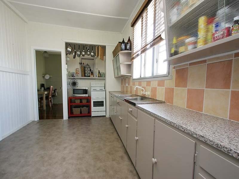 50 Jackson Street, West Mackay QLD 4740