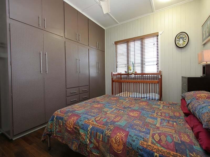 50 Jackson Street, West Mackay QLD 4740