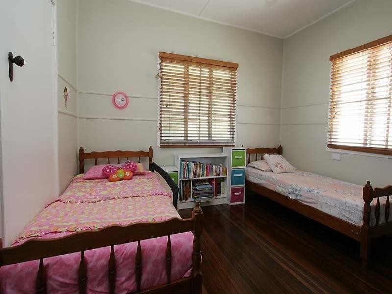 50 Jackson Street, West Mackay QLD 4740