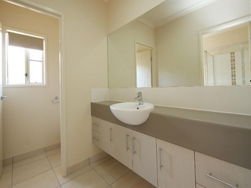 63 Gingham Street, Glenella QLD 4740