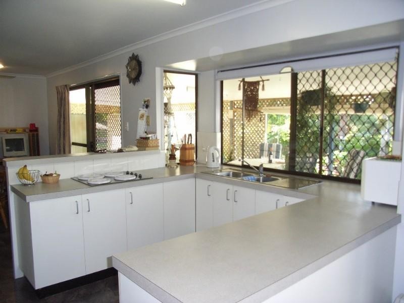 6 Lyn Court, Beaconsfield QLD 4740