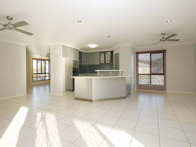 19 Stuart Hindle Drive, Mount Pleasant QLD 4740