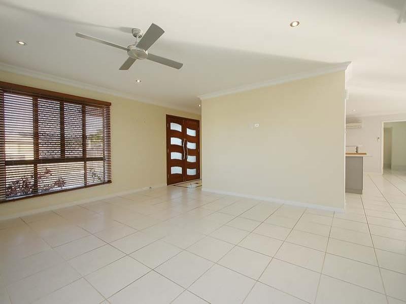 19 Stuart Hindle Drive, Mount Pleasant QLD 4740