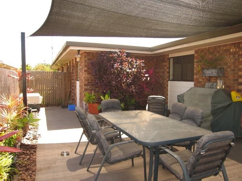 2/37 Napier Street, South Mackay QLD 4740