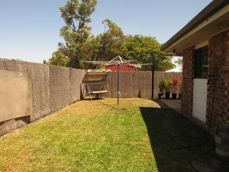 2/37 Napier Street, South Mackay QLD 4740