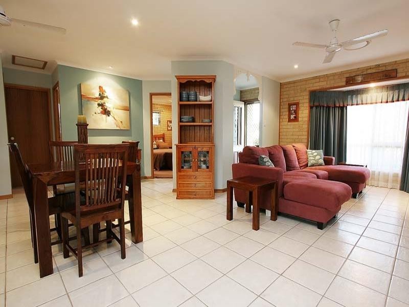 42 Amhurst Street, Slade Point QLD 4740