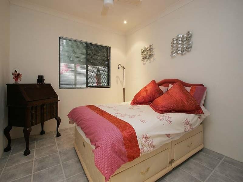 4 Boden Street, Bucasia QLD 4750