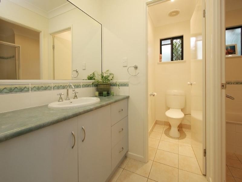 21 Michelle Crescent, Bucasia QLD 4750