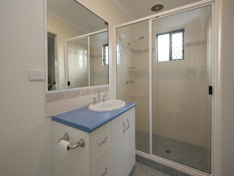 21 Michelle Crescent, Bucasia QLD 4750