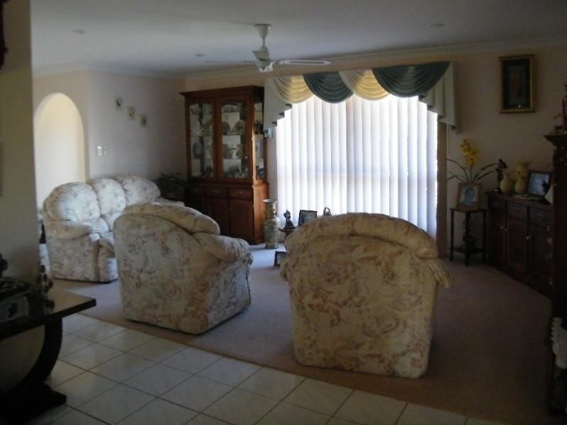 17 Hayman Court, Bucasia QLD 4750