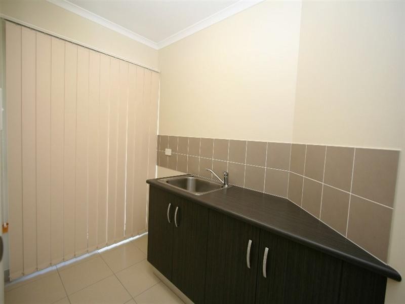 28 Woden Crescent, Ooralea QLD 4740