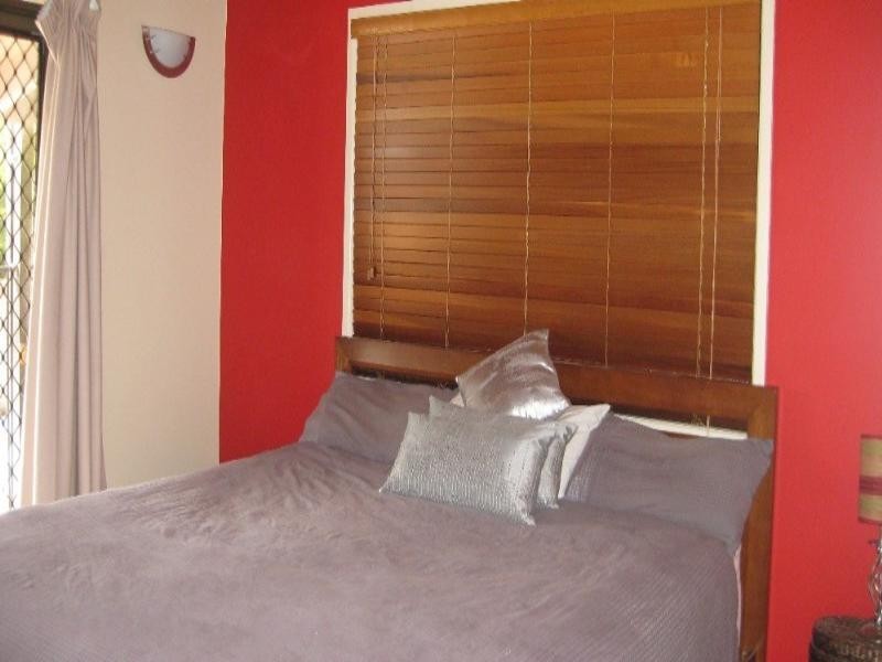 11 McReady Street, Rural View QLD 4740