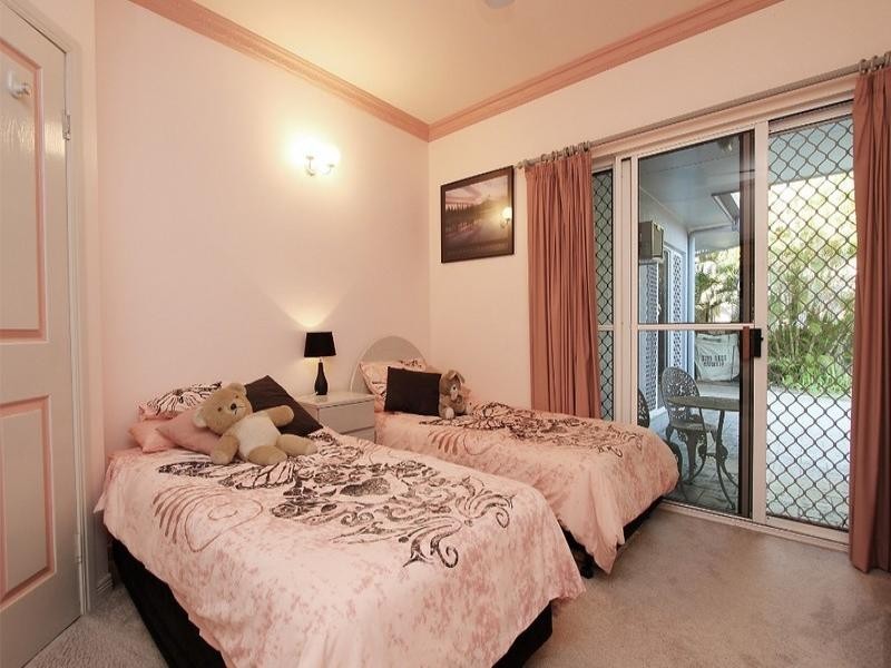 10 Neill Street, East Mackay QLD 4740