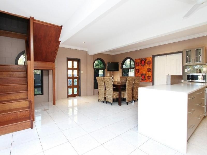 1 Park Street, East Mackay QLD 4740