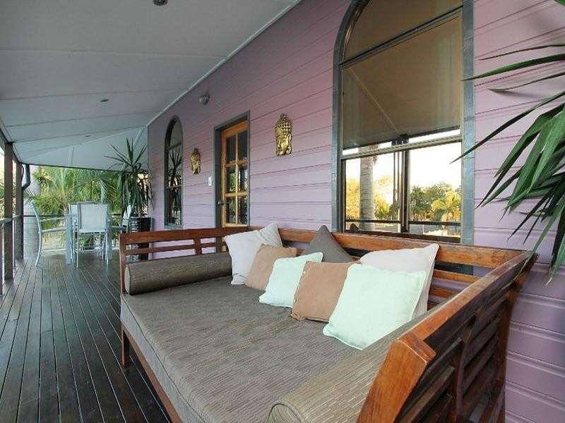 1 Park Street, East Mackay QLD 4740