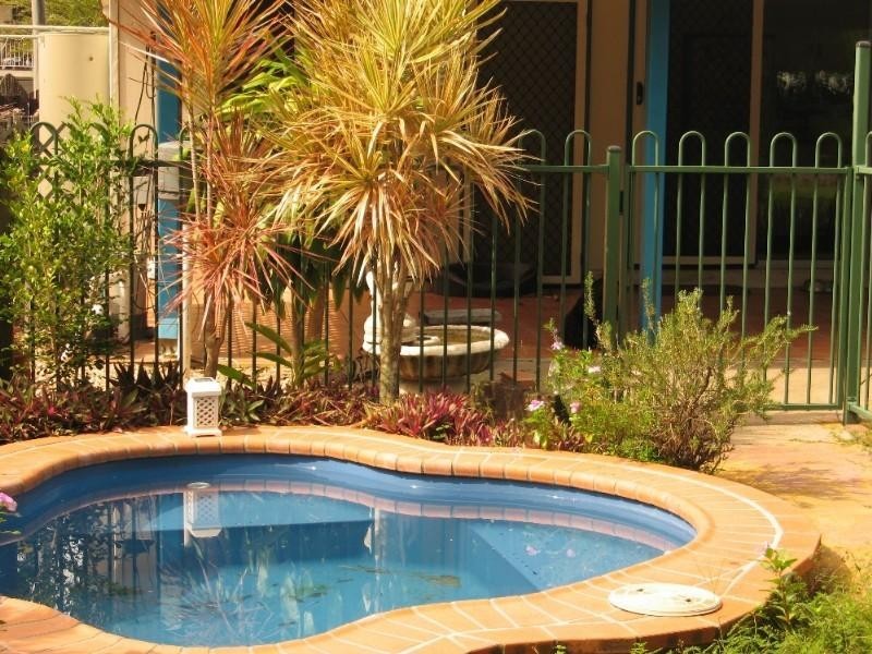 13 Quail Street, Slade Point QLD 4740