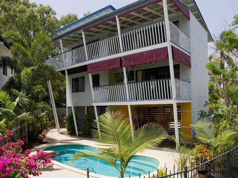 9/3 Mango Avenue, Eimeo QLD 4740