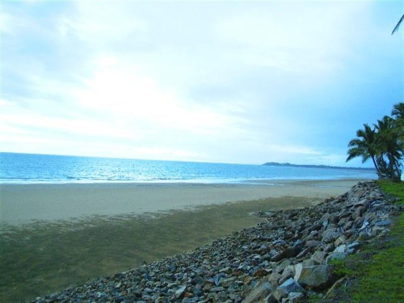 67 Corella Way, Blacks Beach QLD 4740
