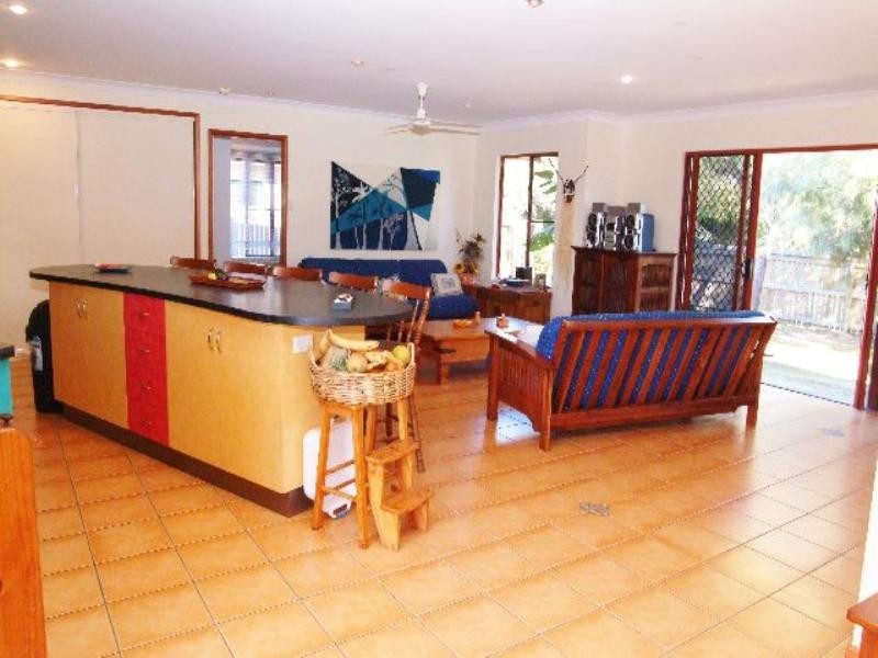 15 Michelle Crescent, Bucasia QLD 4750