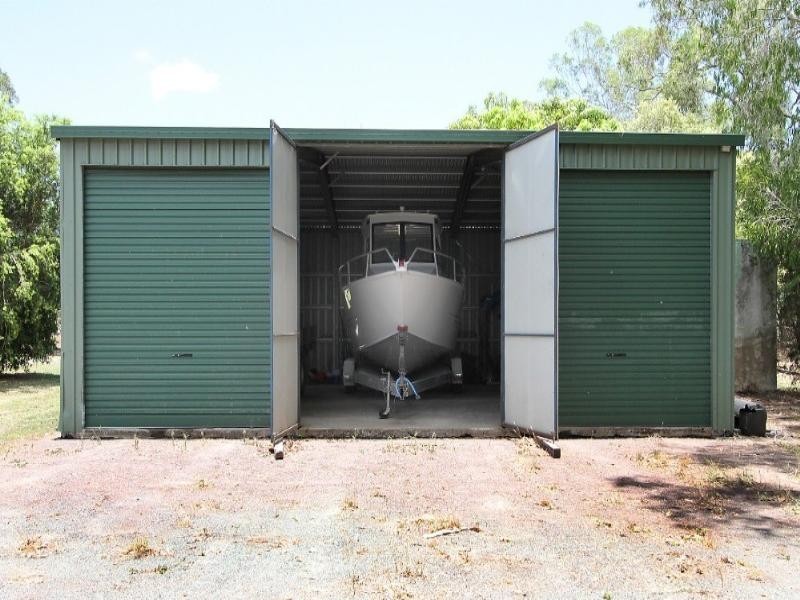 8 Windsor Drive, Hay Point QLD 4740