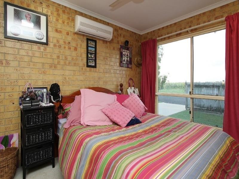 2 John Oxley Avenue, Rural View QLD 4740