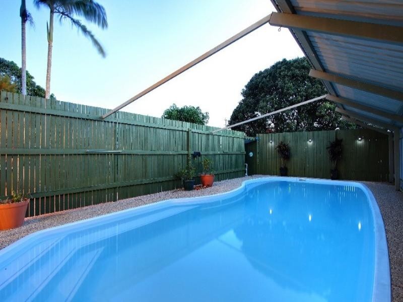 29 Pharlap Parade, Ooralea QLD 4740