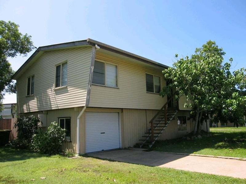 13 Mckinley Street, North Mackay QLD 4740