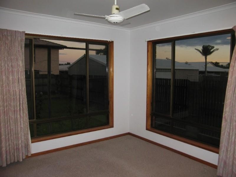 42 Bernborough Avenue, Ooralea QLD 4740