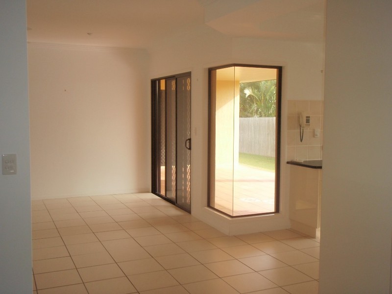 8 Pauline Street, Walkerston QLD 4751