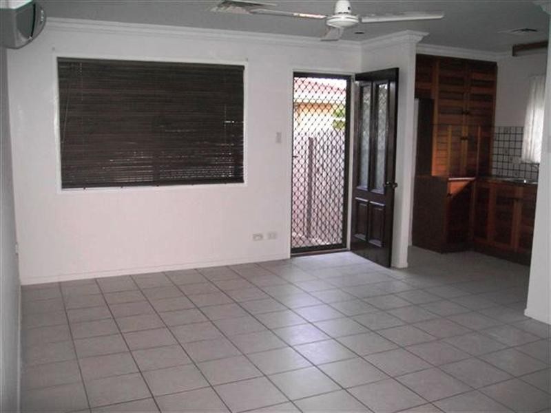 2/98 Milton Street, Mackay QLD 4740