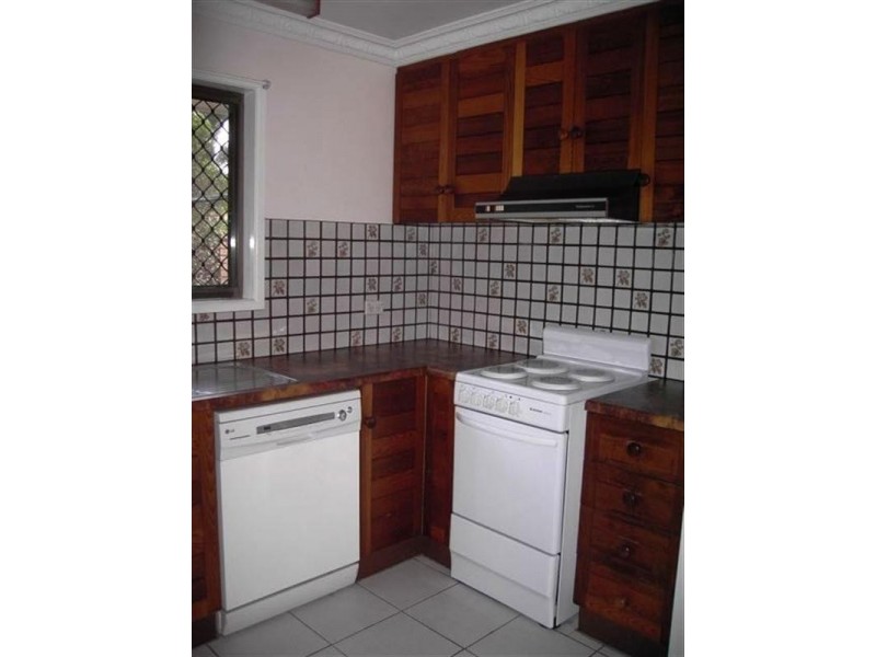 2/98 Milton Street, Mackay QLD 4740