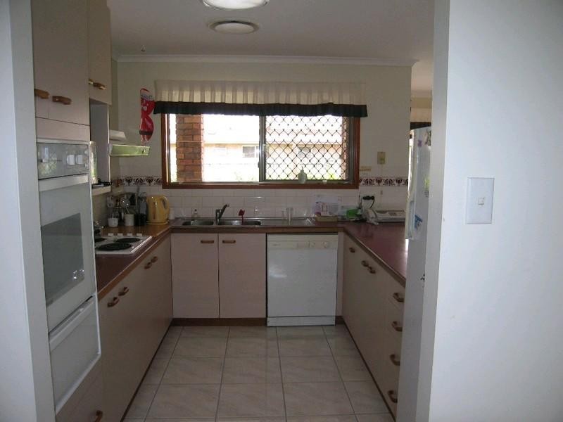 26 Ross Street, Mount Pleasant QLD 4740