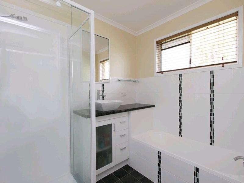 10 Geoffrey Nolan Drive, Andergrove QLD 4740