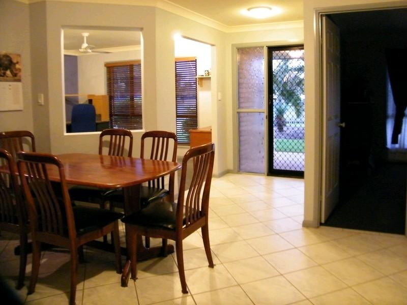 3 Shamic Court, Eimeo QLD 4740