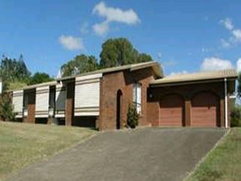 42 Phillip Street, Mount Pleasant QLD 4740