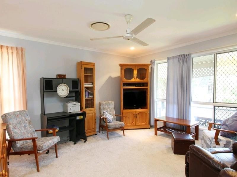 34 Peatey Street, Andergrove QLD 4740