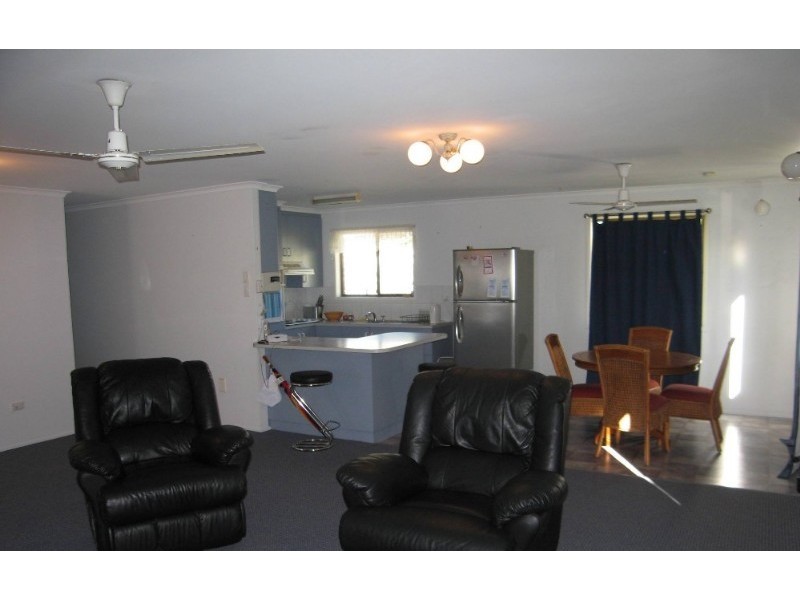 82 Beaconsfield Road, Beaconsfield QLD 4740